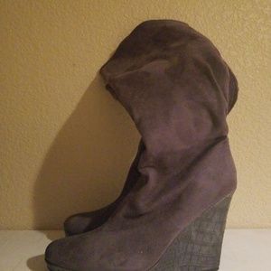 Women's Suede Wedge Boots